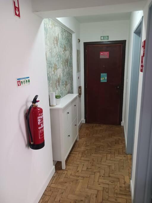 Simpatico Apartamento No Centro Lisbon Exterior photo